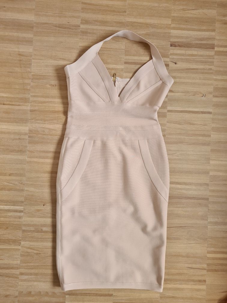 Sukienka XS, cielista dopasowana