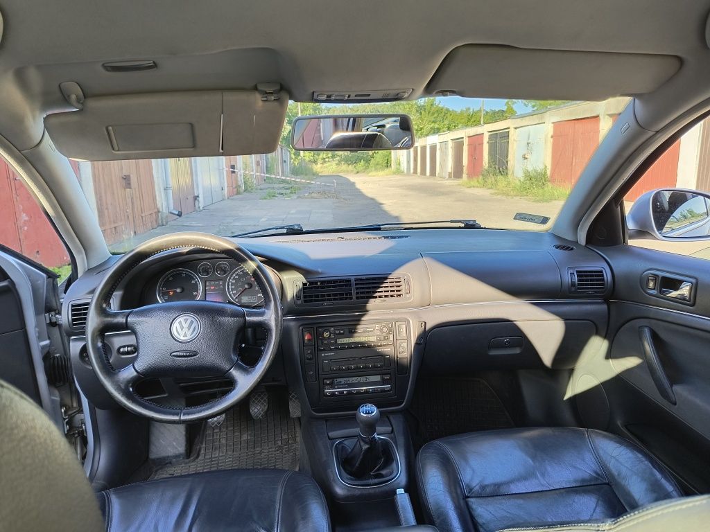 VW passat B5 1.9 TDI 130km 04r