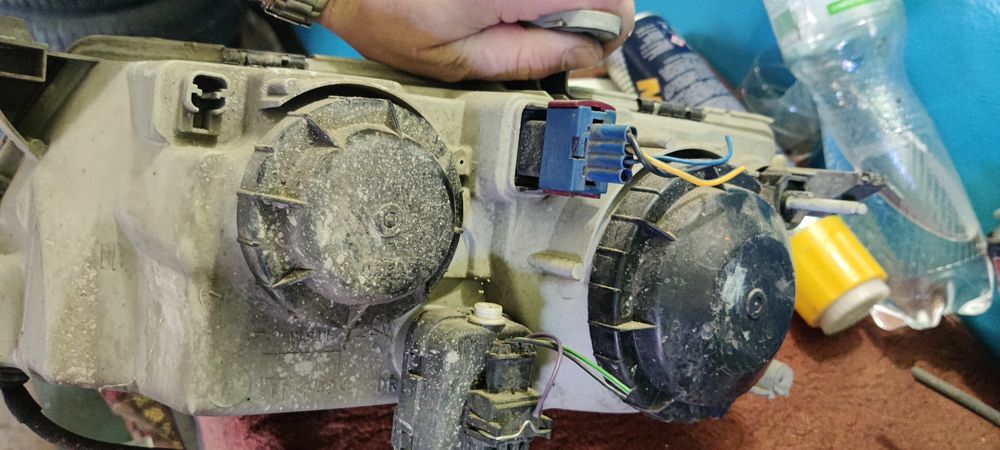 Фары Сааб 9-5 дорест