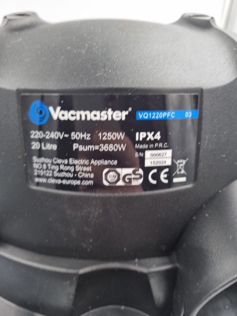 Odkurzacz przemysłowy Vacmaster VQ1220PFC-03
