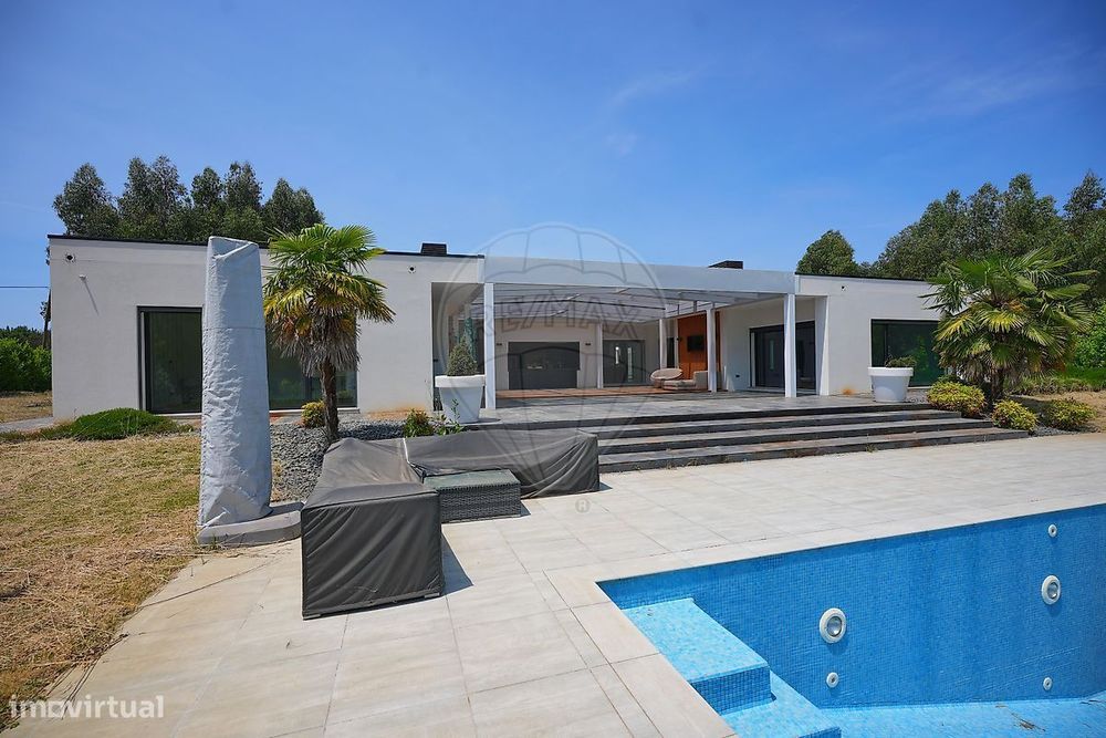 Moradia T3 para venda