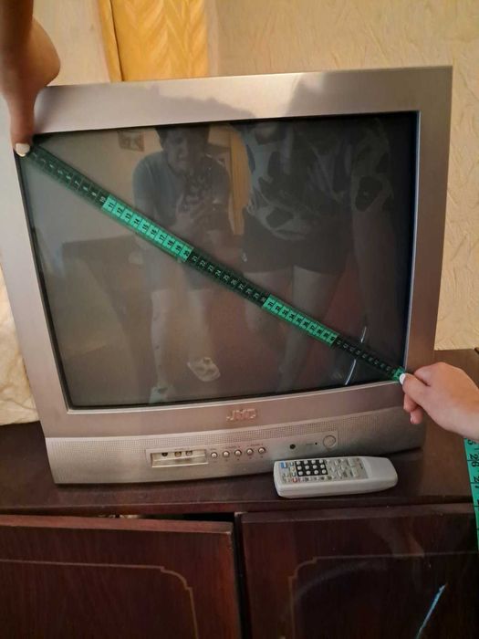 Продам телевізор JVC
