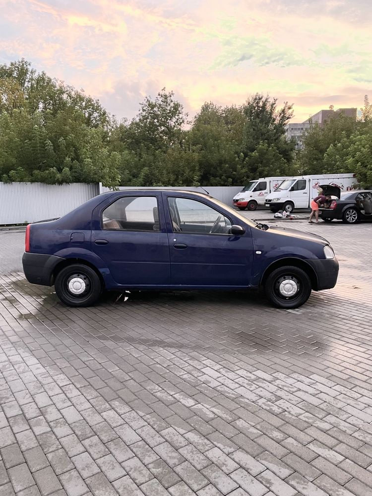 Срочно Автомобиль Dacia Logan Renault 1.4 MPI