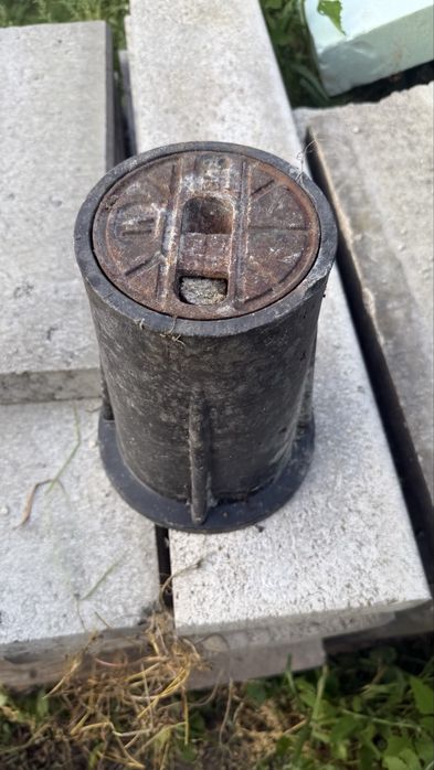 skrzynka uliczna zasuwy, studzienka wodna