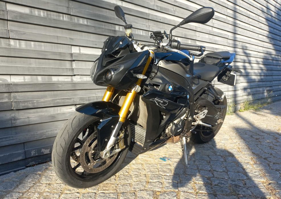 BMW S1000R naked
