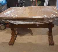Stół drewniany, z możliwością poszerzenia