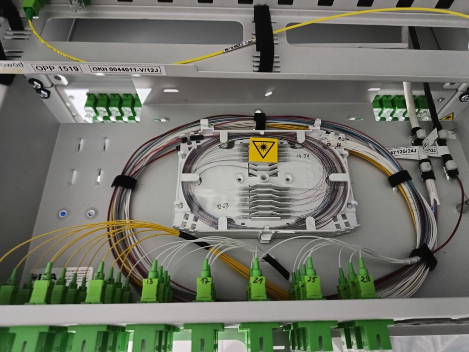 Spawanie światłowodów,budowa sieci FTTH