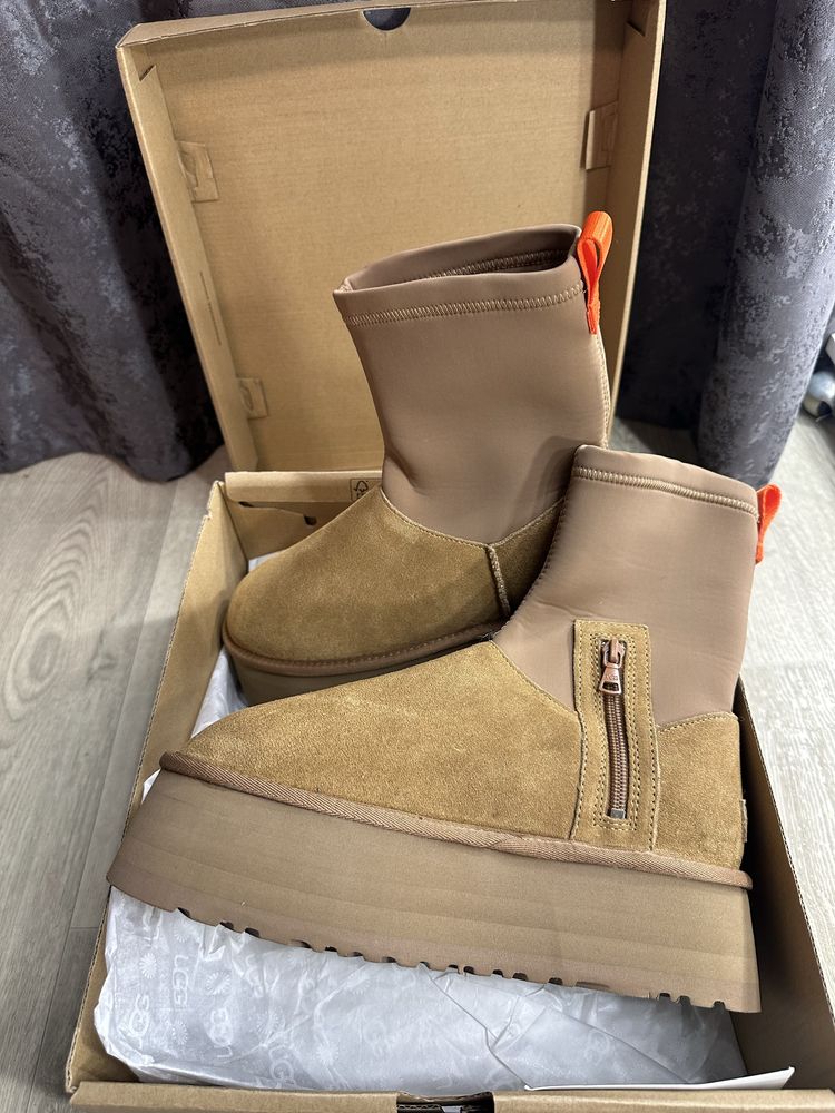 Продам нові угги Ugg  dipper classic 5 см  на платформі нові