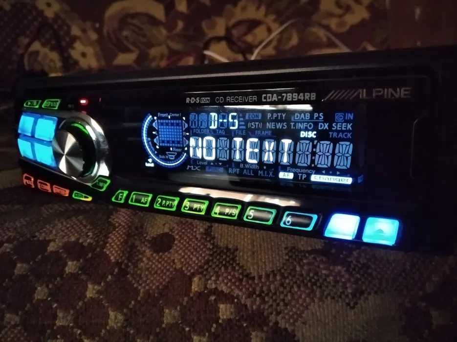 Alpine CDA-7894 +адаптор USB-Bluetooth-AUX Pioneer