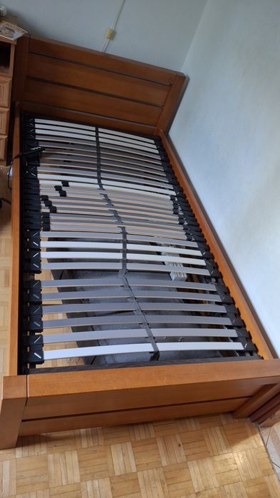 Sprzedam łóżko rehabitacyjne + materac przeciwodleżynowy