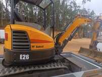 Mini-giratória Bobcat 2016, 2640t