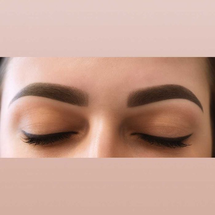 Makijaż permanentny brwi - PMU brwi