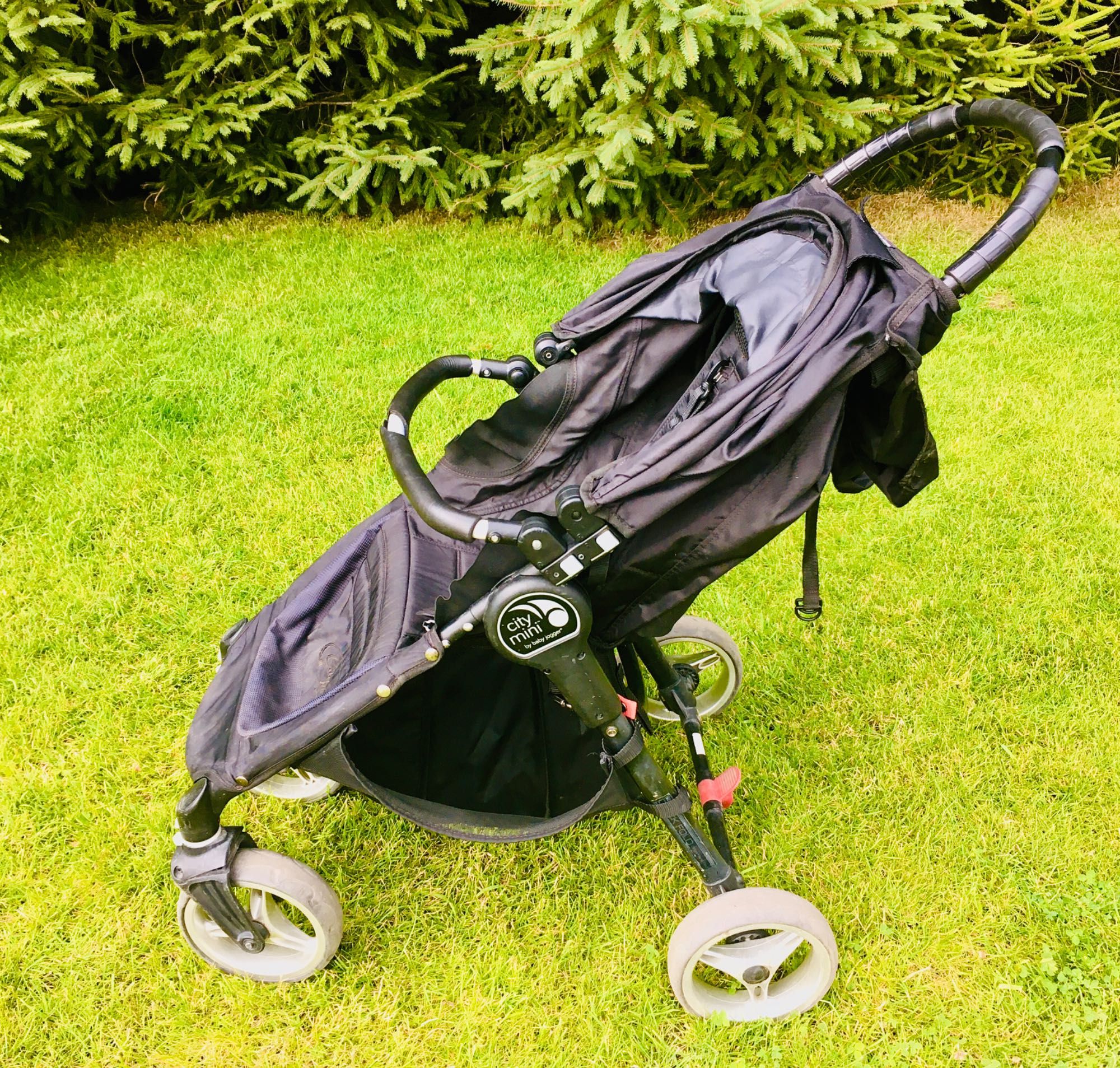 Wózek dziecięcy Baby Jogger City Mini. Bez pałąka.