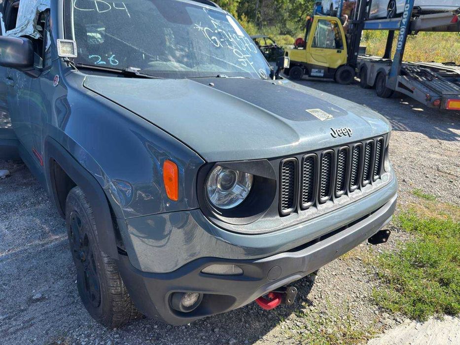 Разборка Шрот Jeep Renegade BU 2,4 двигун 2017 рік Trailhawk 4x4