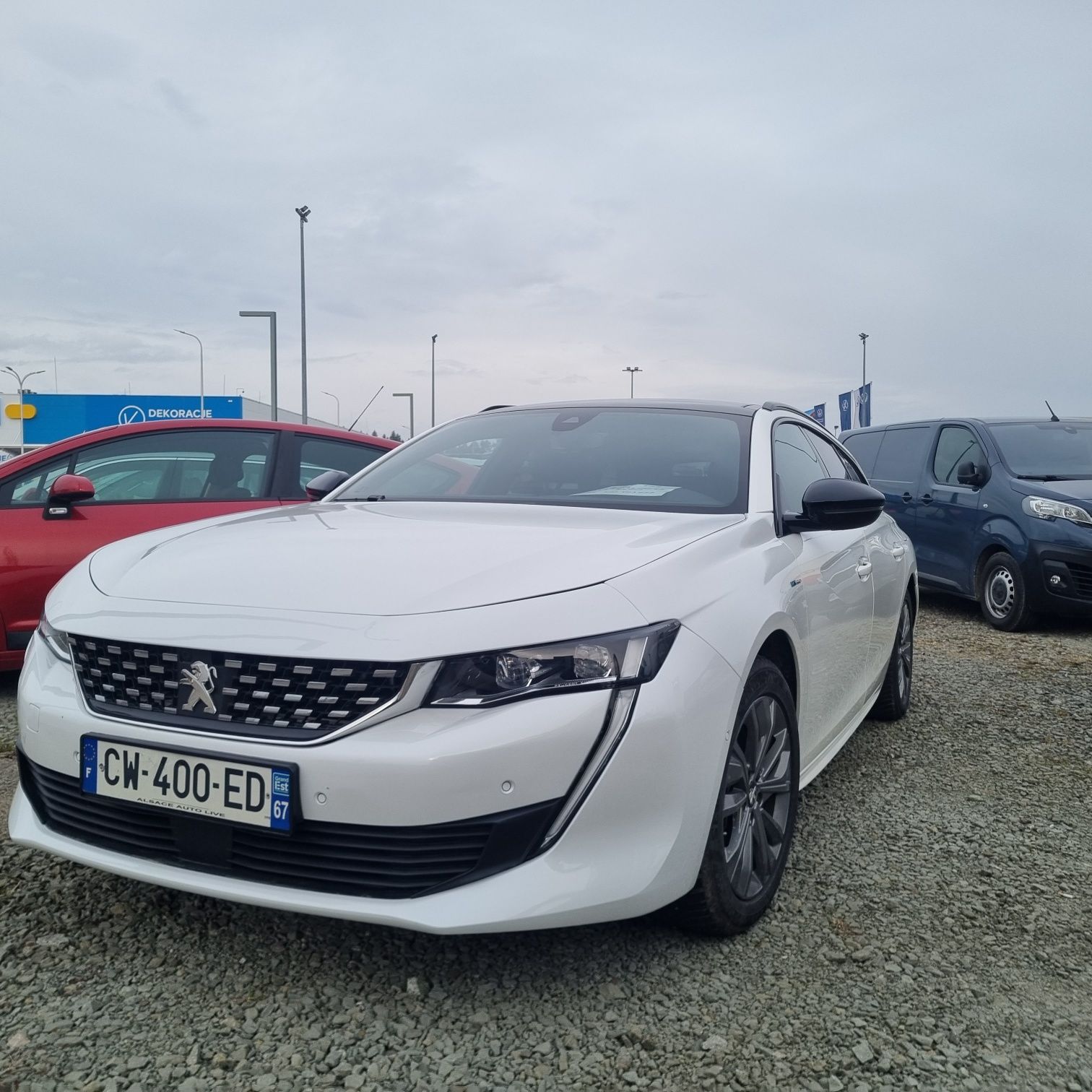 Sprzedam Peugeot 508 GT  hybryda plug-in Biała perełka