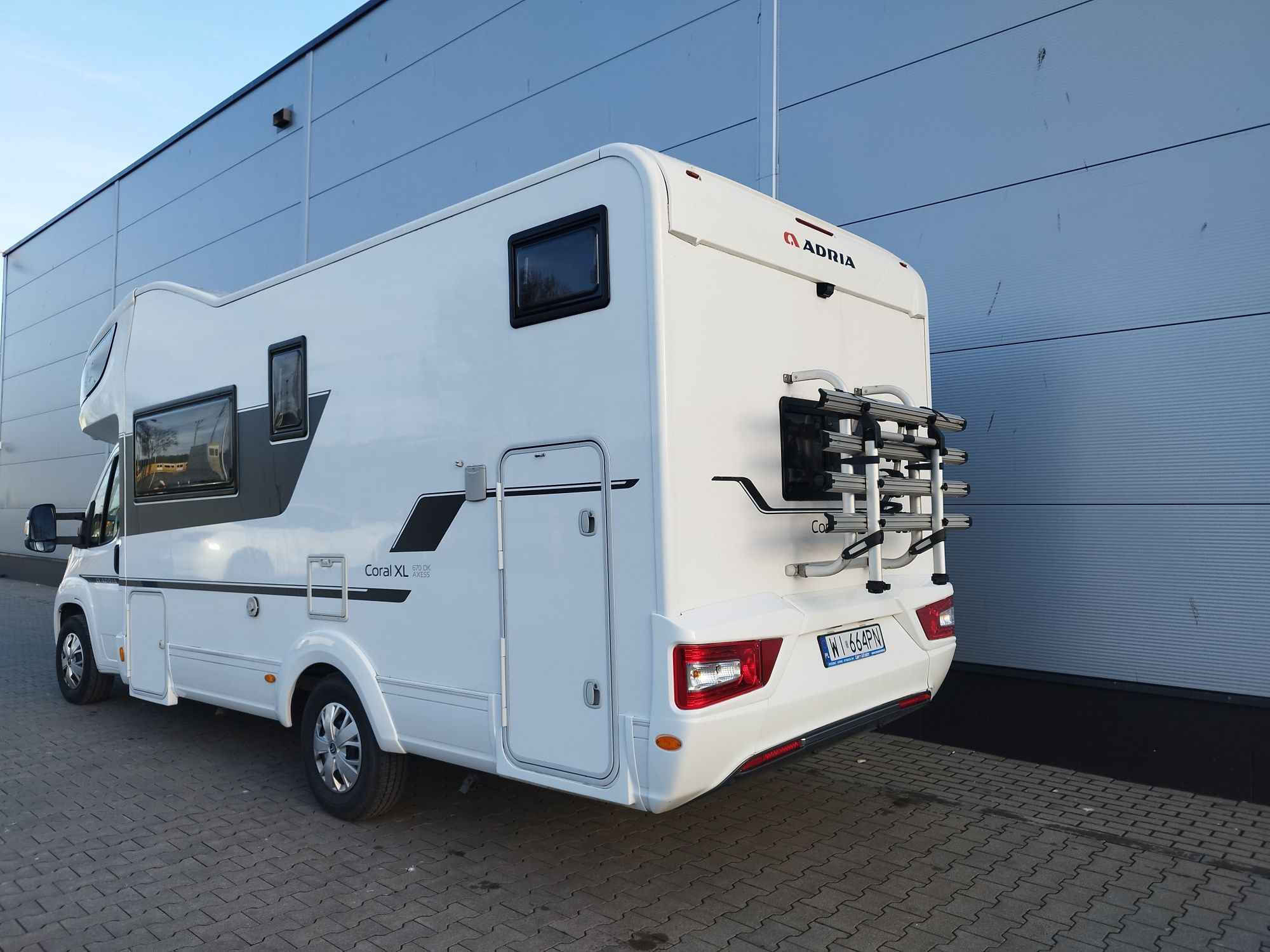 Wynajem nowego kampera 7 i 8 osobowego manual automat