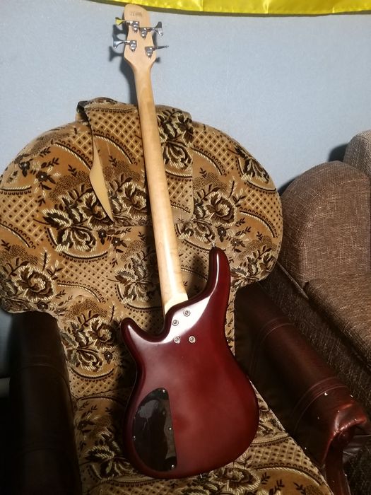 Smash by Swing бас гітара+чохол