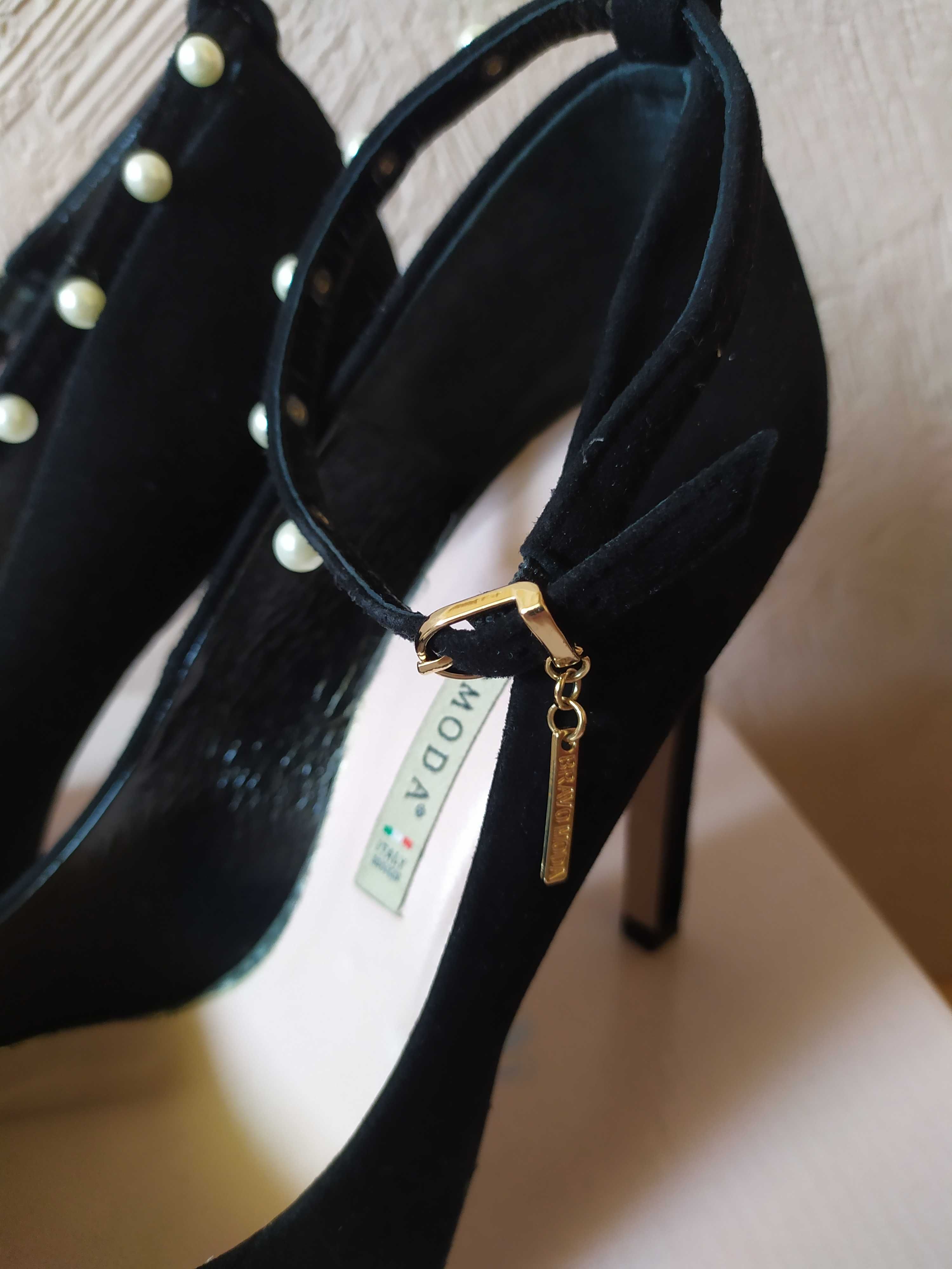 Туфлі жіночі BRAVO MODA чорні замшеві