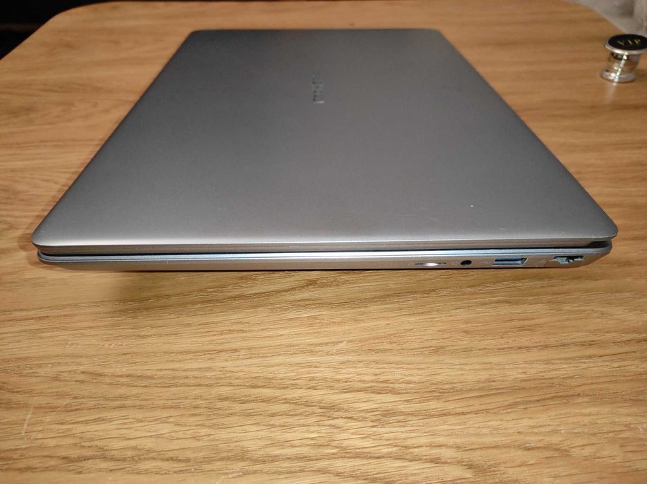 Ноутбук ECOHERO 15.6 FHD IPS/i3-5005/12ГБ DDR3/SSD 60GB/бат.2-3 години