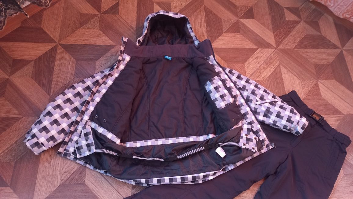 Лыжный костюм  36/38р ,S/M,Etirel/Alive