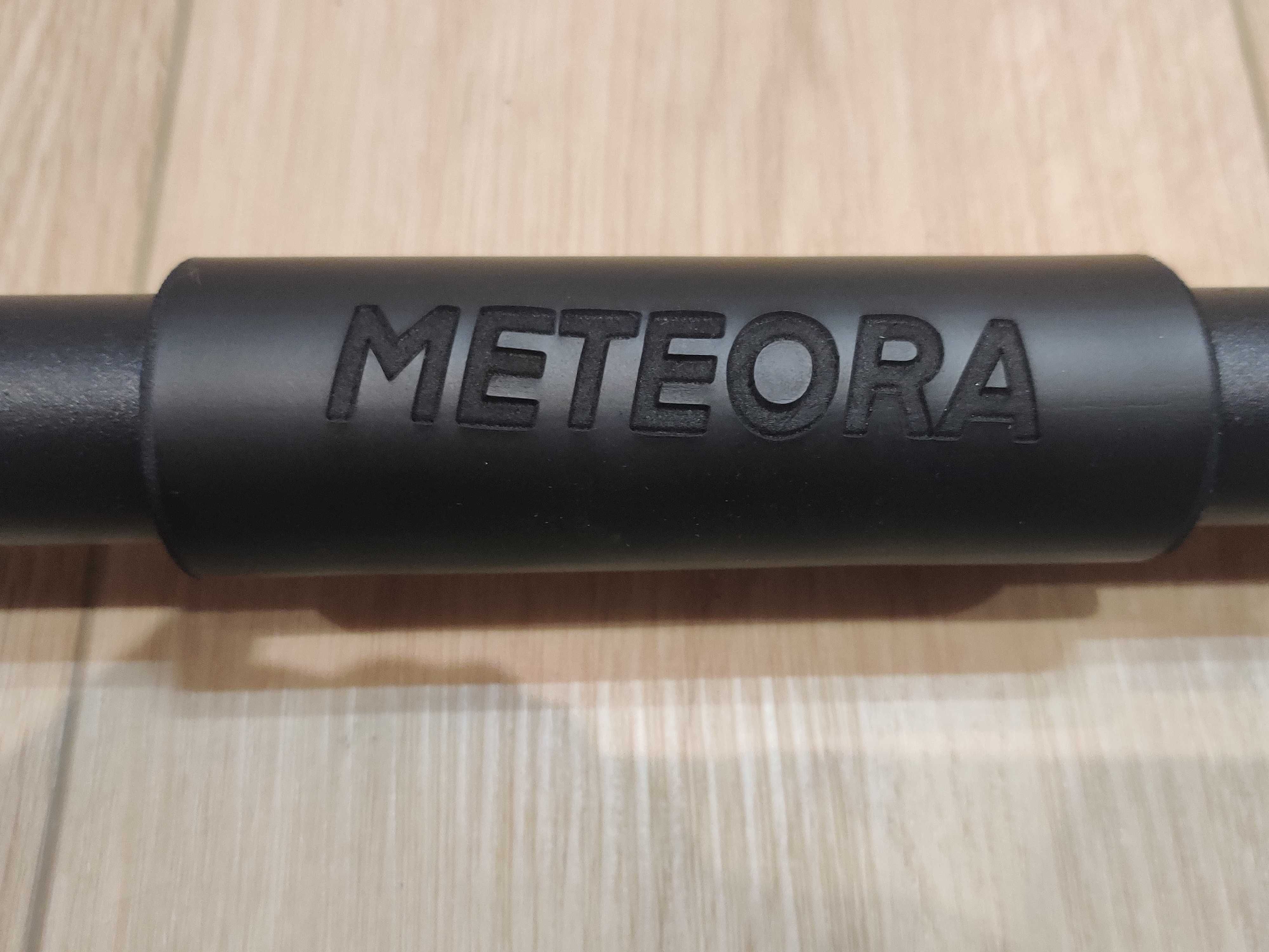 Drążek rozporowy do podciągania Meteora 100cm na Gumy bez wiercenia