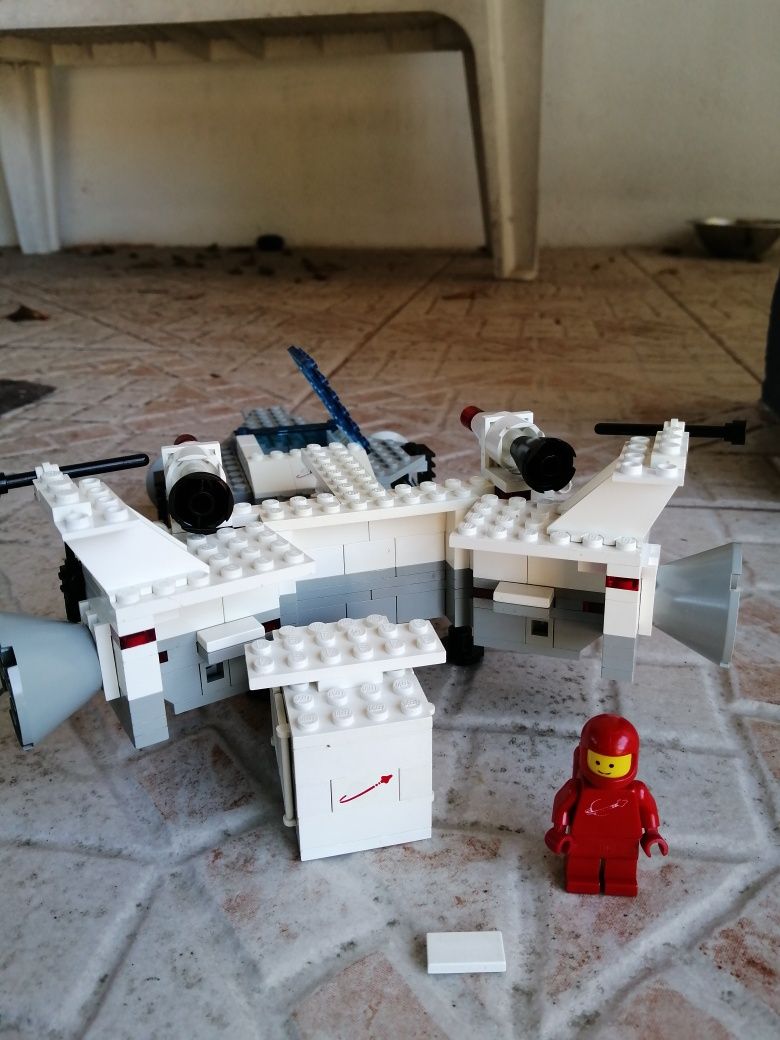 Lego space 6929 estado impecável
