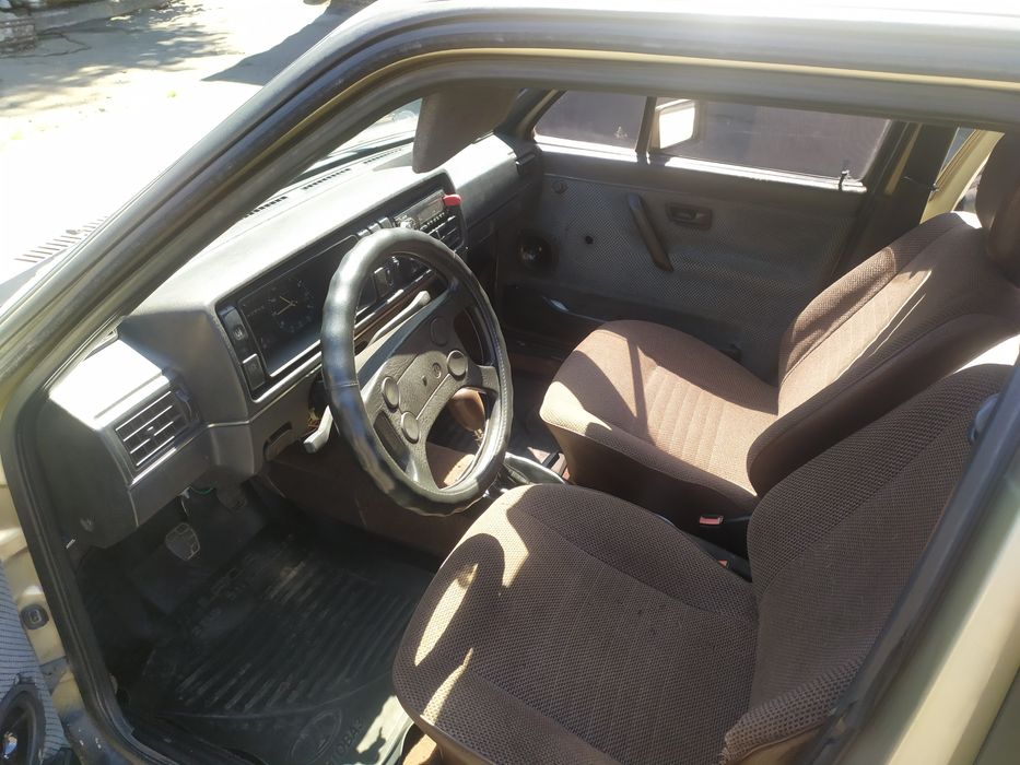 Продам надійне авто