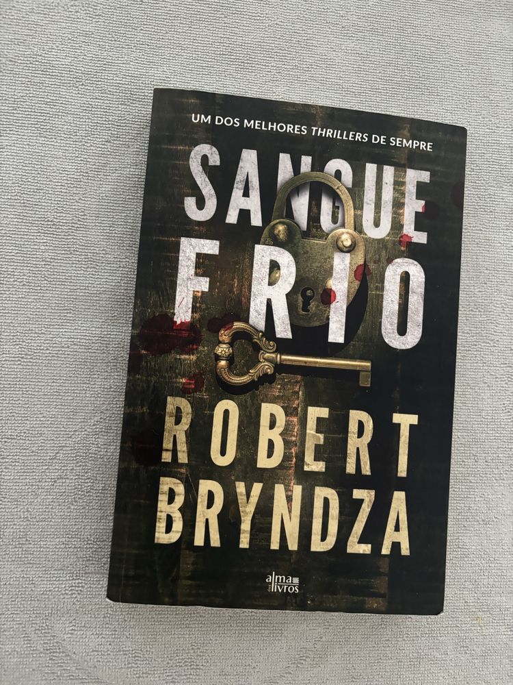 Livro:" Sangue Frio" Robert Bryndza