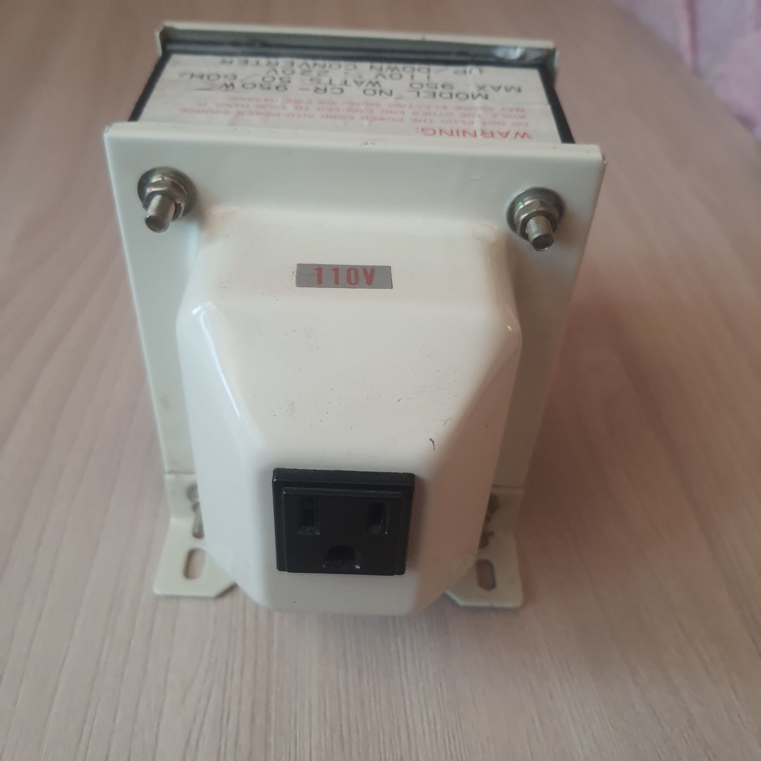 Трансформатор 220V на 110V