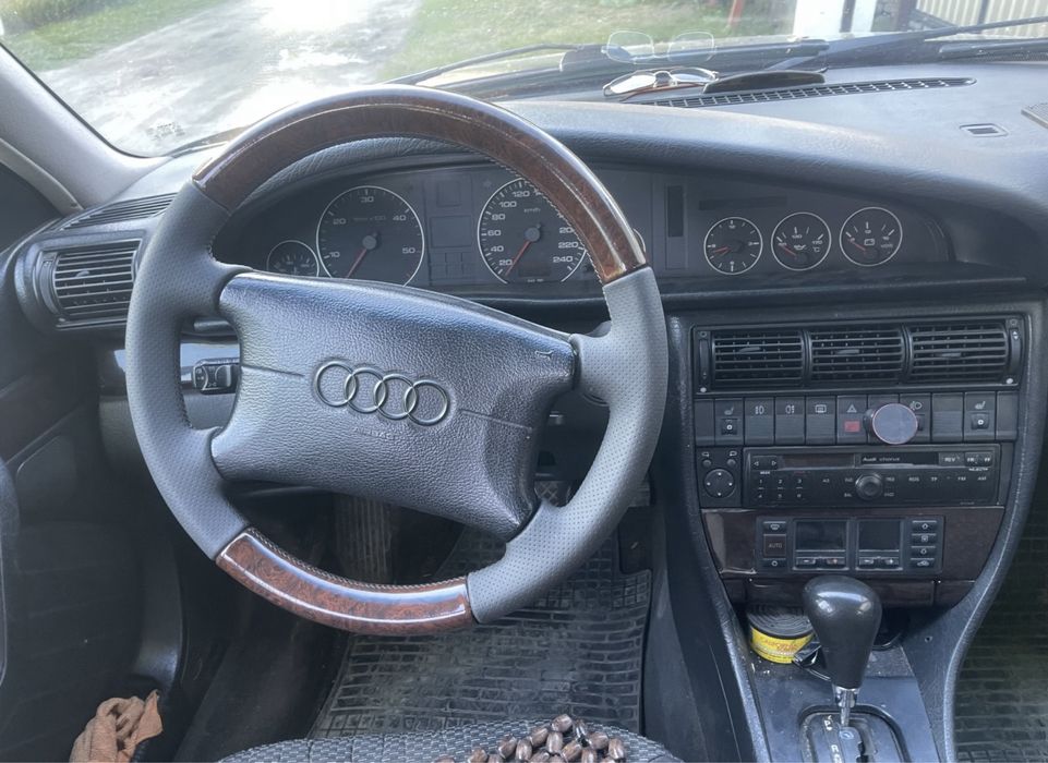 Без торга. A6. Audi a6 c4 2.8 газ. автомат