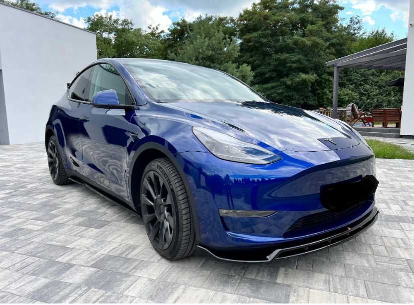 Tesla Y Long Range AWD 2022 року