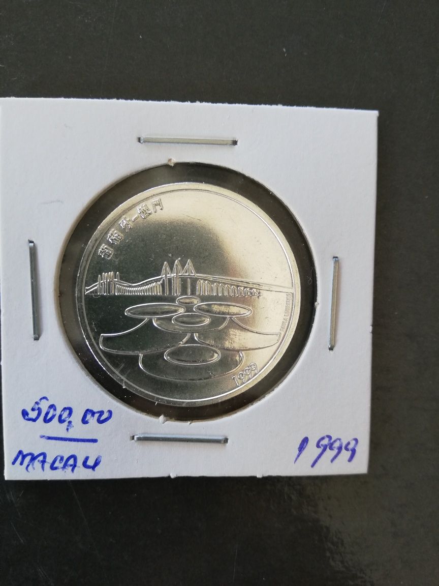 Moedas 500 escudos prata. Sete moedas diferentes. Cada uma 5€ e portes