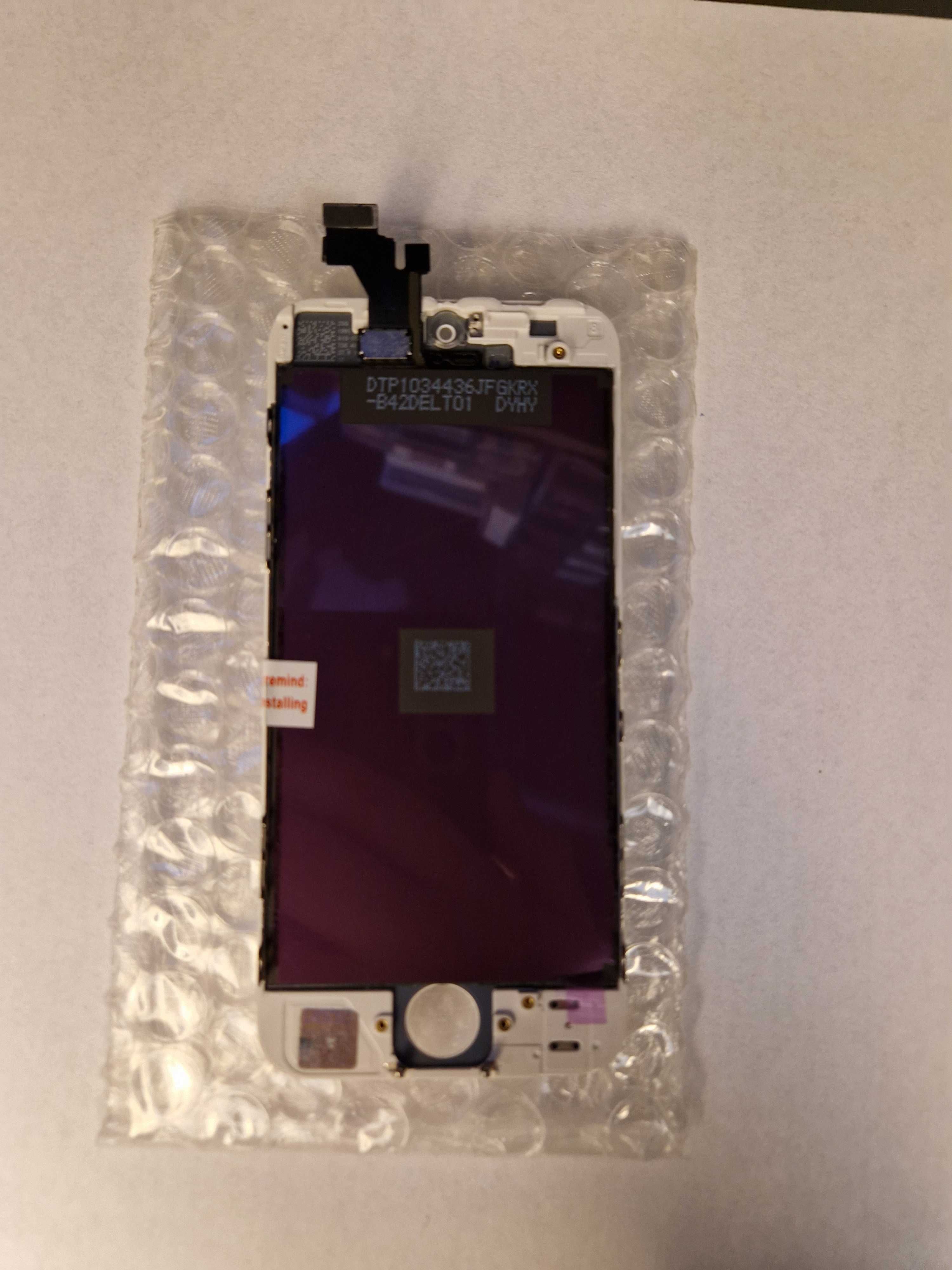 Wyświetlacz LCD + Ekran dotykowy iPhone 5 biały