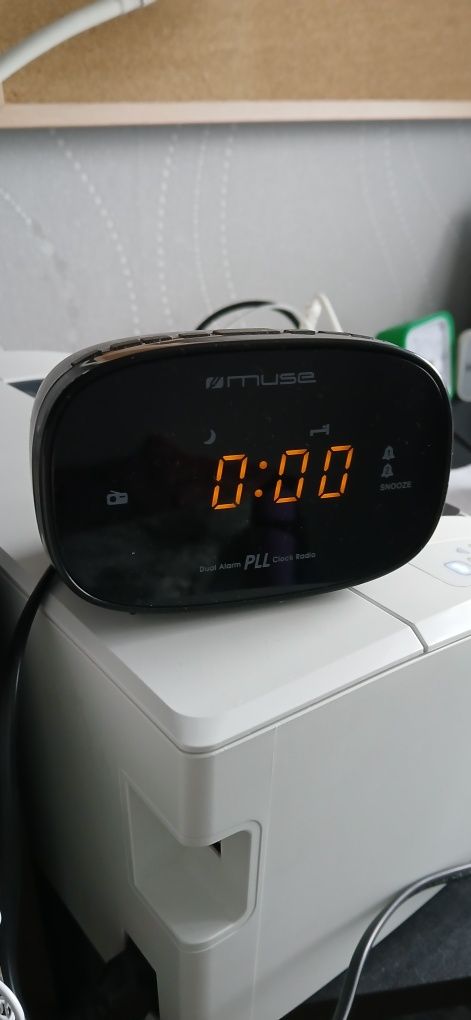 Radio budzik radiobudzik budzik z radiem