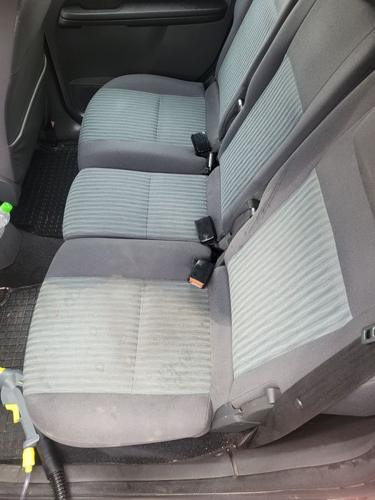 Pranie Tapicerki samochodowej Dywany Kanapy . Najniższe ceny w miescie