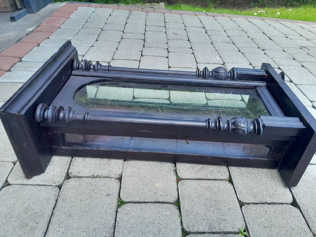 Sprzedam skrzynkę na zegar wiszący