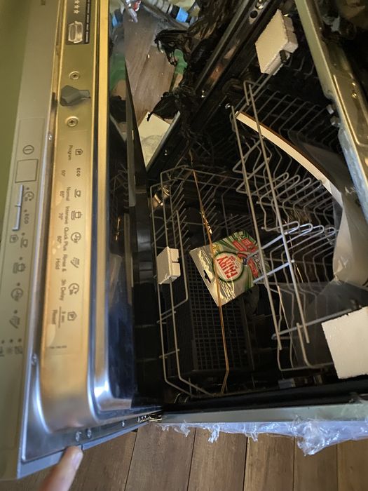 посудомийна машина Electrolux EEA717100L