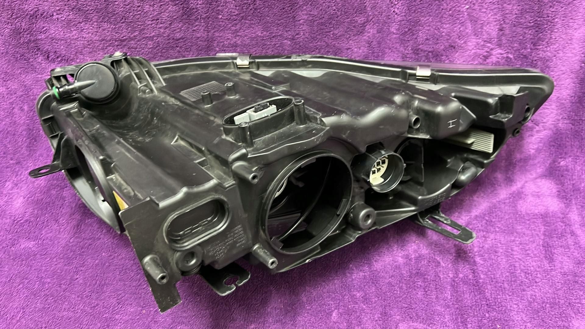Lampa Jaguar Xkr XK X150 BI Xenon nie skrętny Europa Lewa