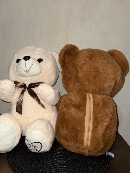 Нова іграшка подушка з пледом всередині ведмідь