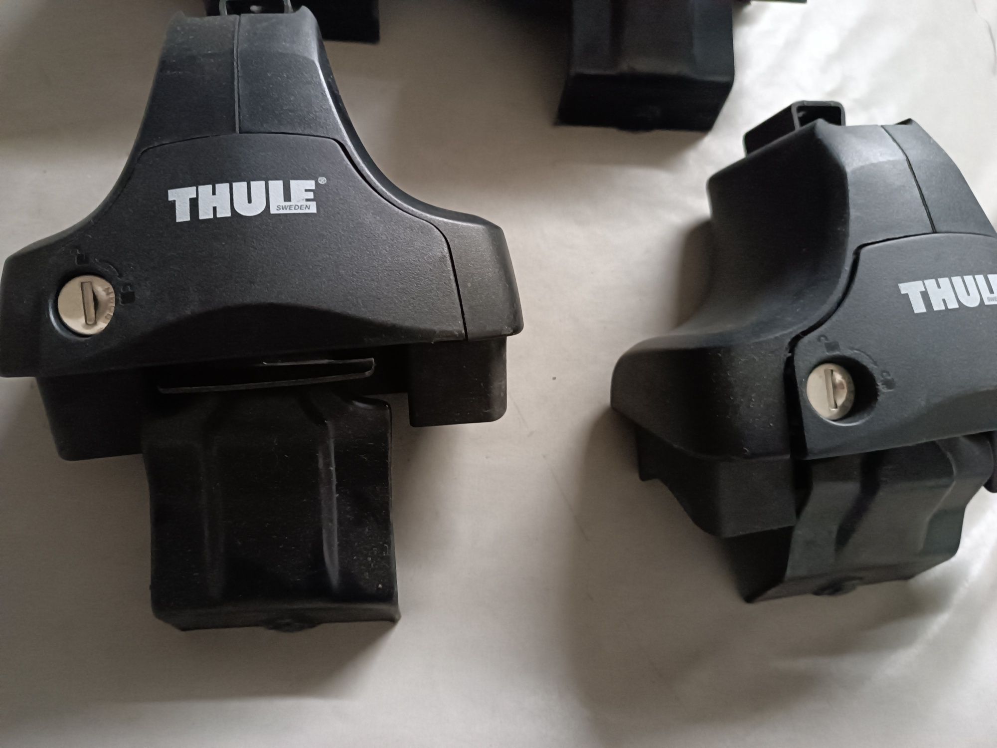 Thule Rapid System 700 com respetivo Kit