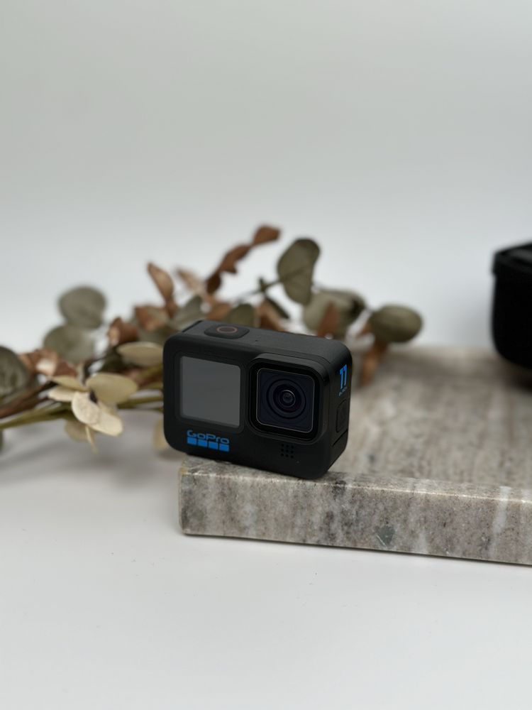 GoPro 11 Black Edition + 64GB флешка (open box, в новому стані)