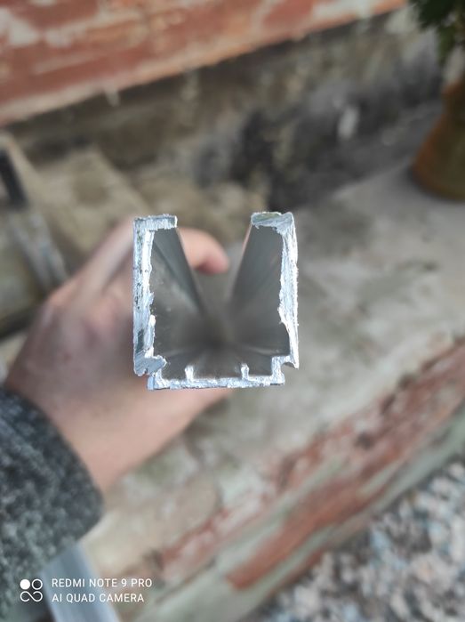 Направляючі верхні алюмінієві 100 кг, неанодована 2 м