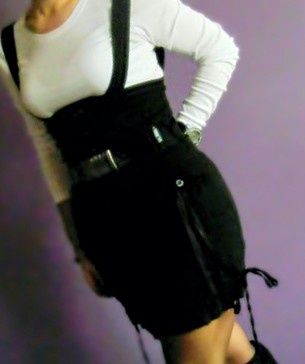 Spódniczka na szelkach