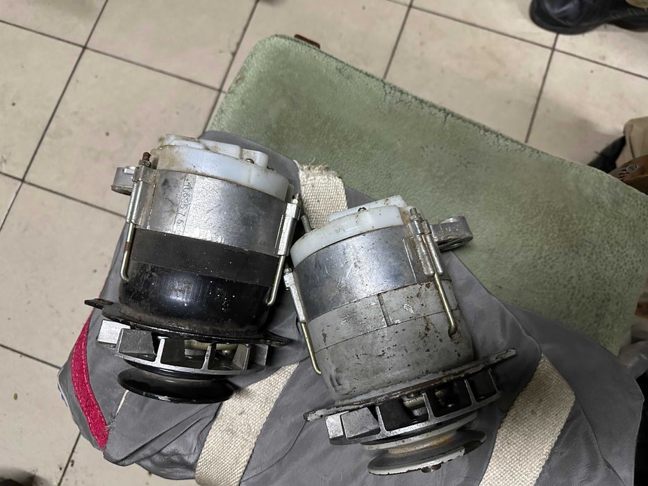 Электрогенератор 12 Вт.  НОВЫЙ  СССР