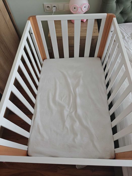 Łóżeczko niemowlęce Kinderkraft KOYA na kółkach