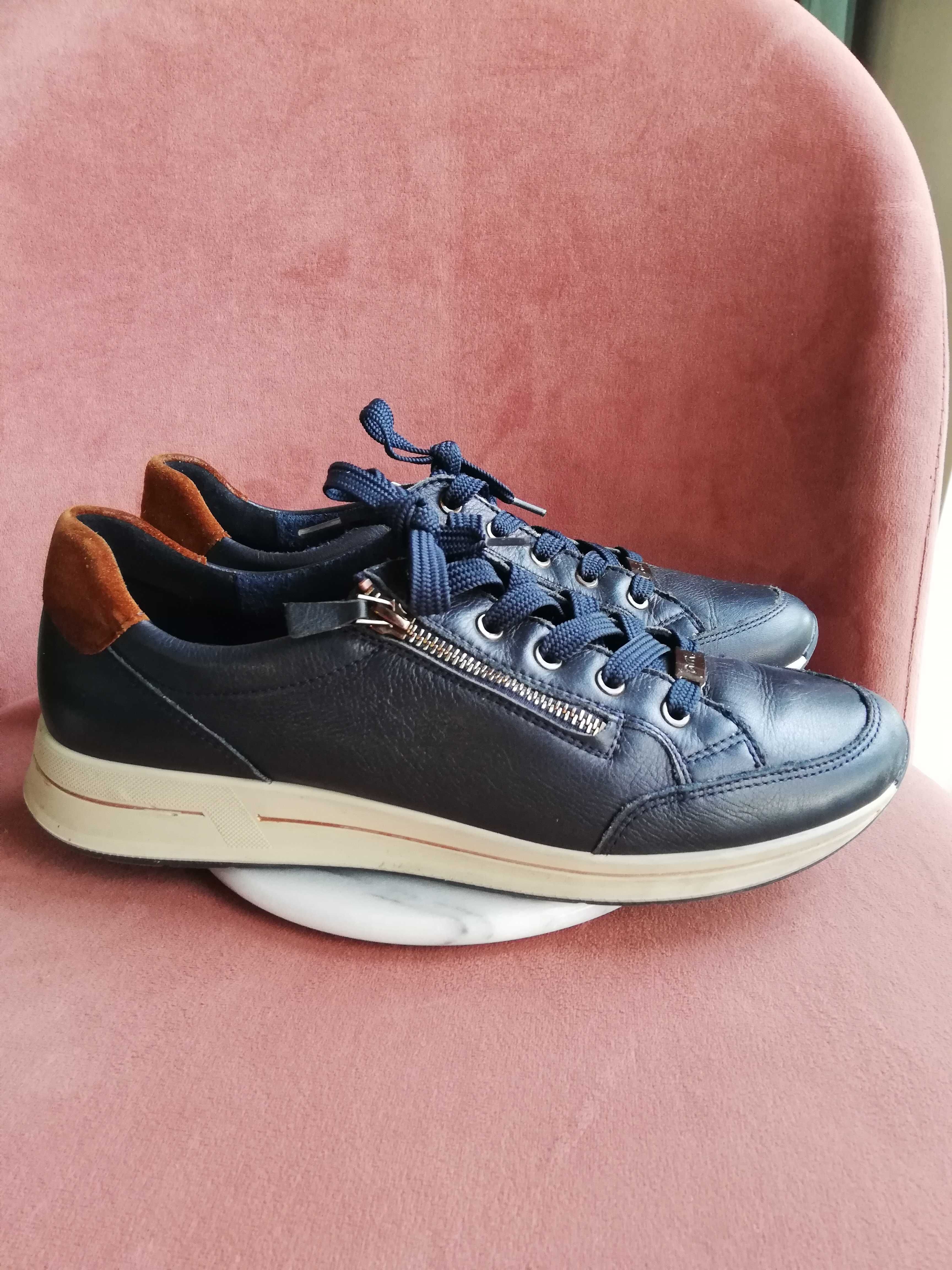 Ara High Soft skórzane granatowe adidasy r. 8 1/2  41