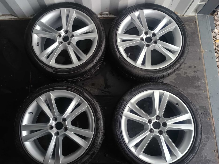 Aluminiowe felgi Seat Ibiza Vw Skoda 17 cali 5x100 et 43 7J komplet