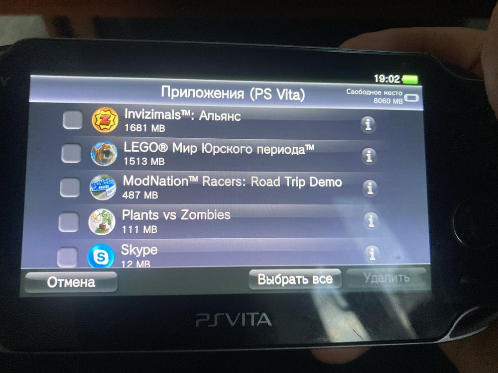 PlayStation VITA, Wi-Fi, модель 1004, фат, 16 Гб, не прошитая, 7 игр.