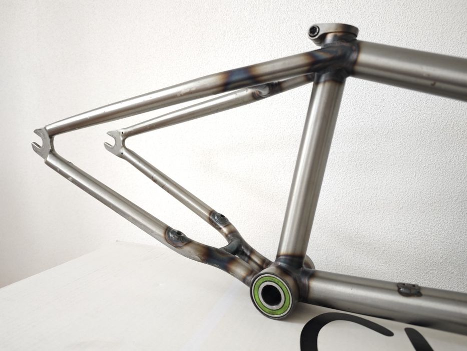 Rama BMX Cult Corey Walsh - tt 21.8" plus bb