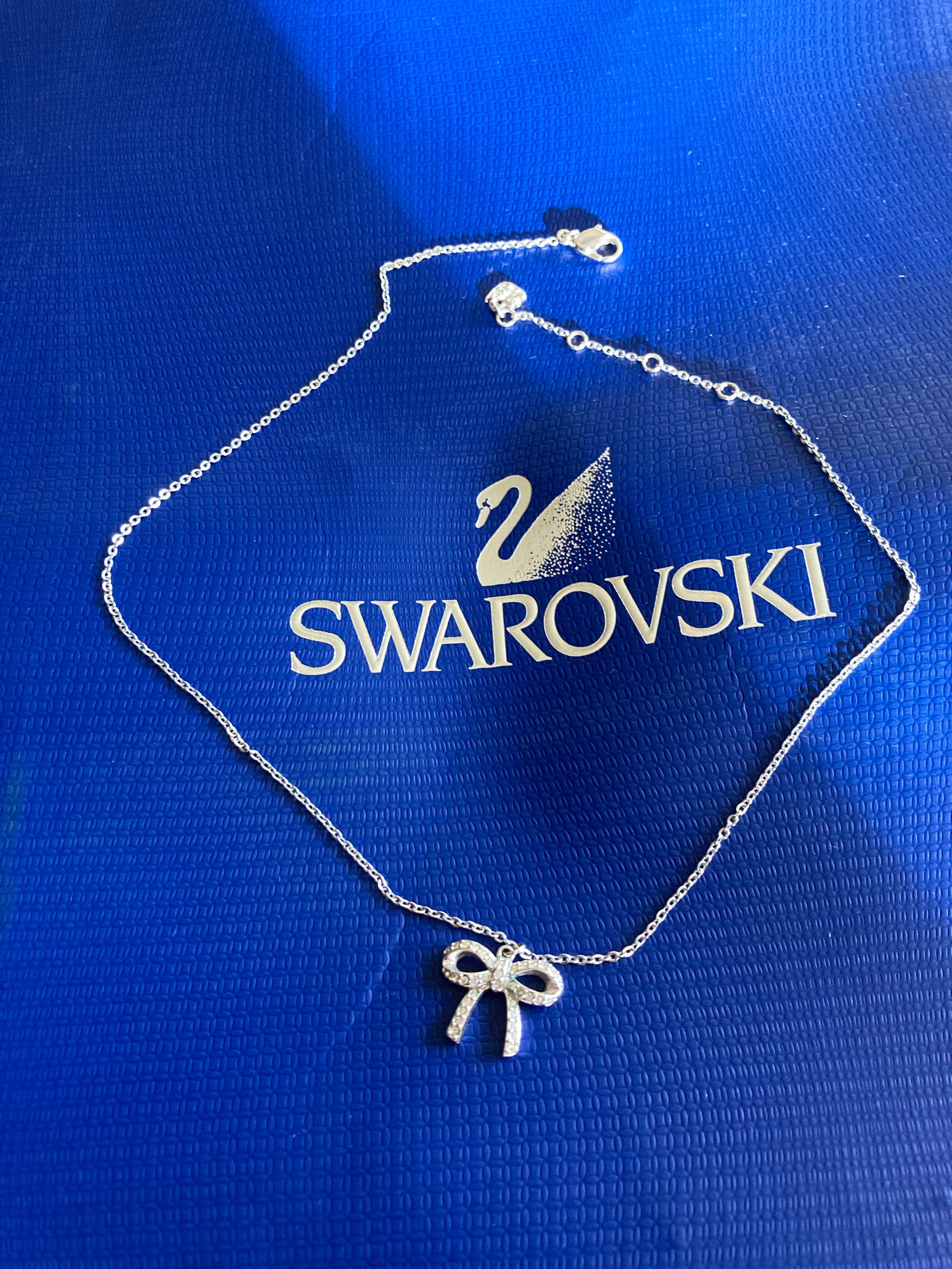 Swarovski naszyjnik kokardka z kryształkami